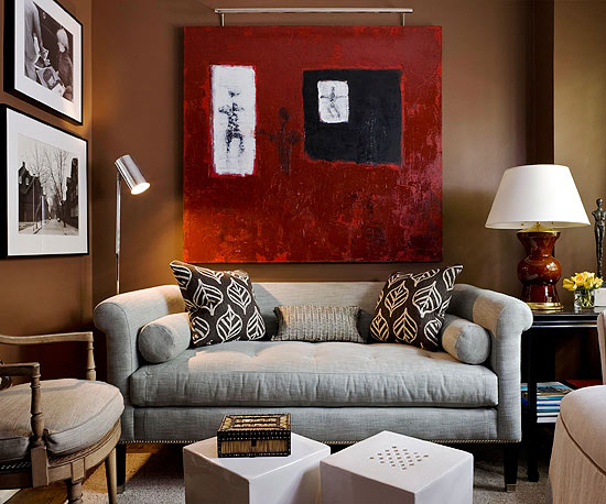 Hoe kan je een kleine kamer slim inrichten en groter laten lijken? Wanddecoratie woonkamer groot